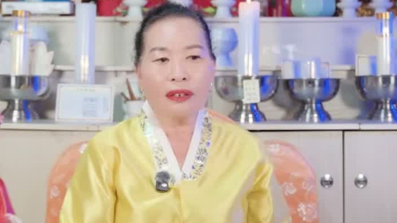 용한 신점 팔봉산 각시보살 신당 모습